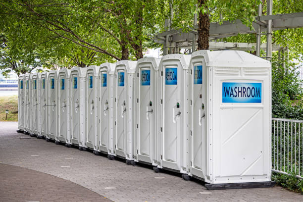 Best Emergency porta potty rental  in Avonia, PA