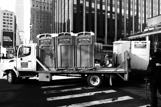 Best Luxury portable toilet rental  in Avonia, PA